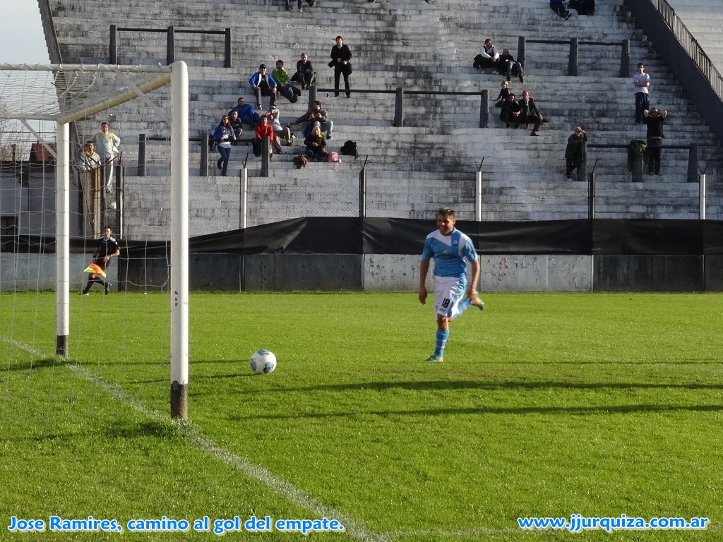 JJUrquiza vs Dock Sud, 1er fecha del torneo de Primera C 2013-14, AFA