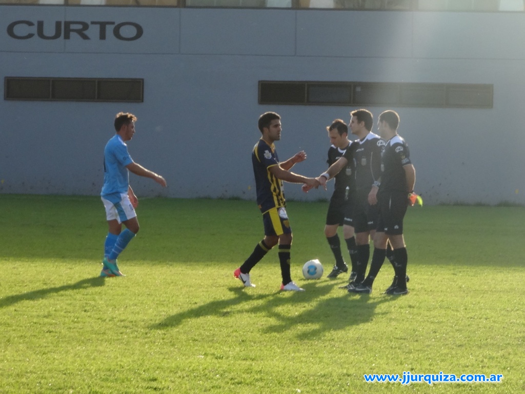 JJUrquiza vs Dock Sud, 1er fecha del torneo de Primera C 2013-14, AFA