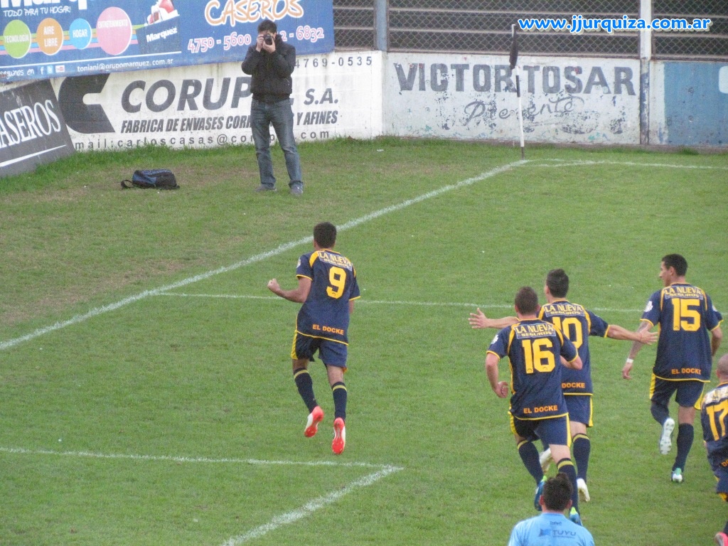 JJUrquiza vs Dock Sud, 1er fecha del torneo de Primera C 2013-14, AFA